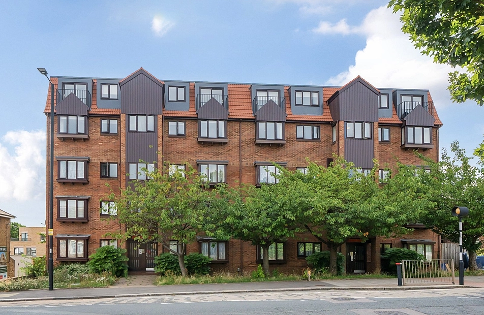 Chase Road, London, N14 - Kinleigh Folkard & Hayward