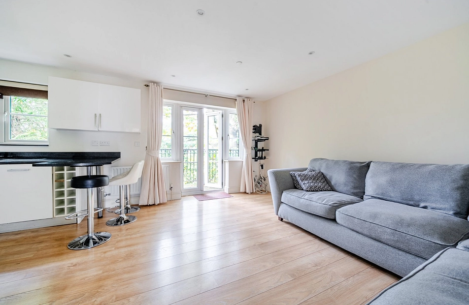 High Street, London, N14 - Kinleigh Folkard & Hayward