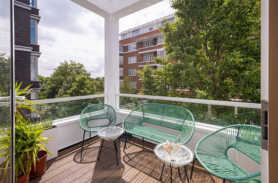 Wells Rise, London, NW8 - Kinleigh Folkard & Hayward