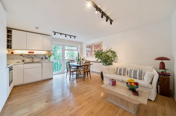 Leigham Court Road, Streatham, London, SW16 - Kinleigh Folkard & Hayward