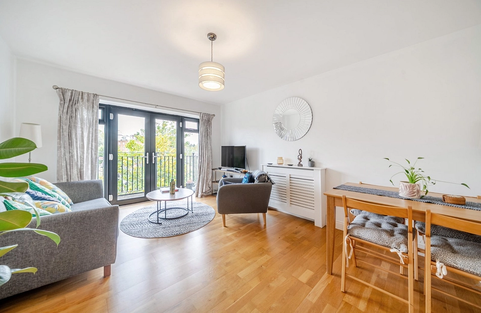 Leigham Court Road, Streatham, London, SW16 - Kinleigh Folkard & Hayward