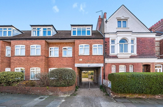 Downton Avenue, Streatham Hill, London, SW2 - Kinleigh Folkard & Hayward