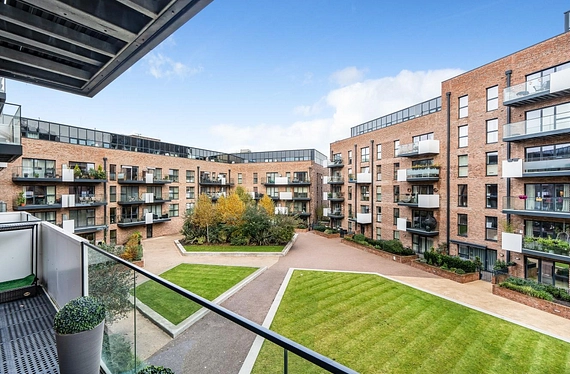 Purbeck Gardens, London, SE26 - Kinleigh Folkard & Hayward