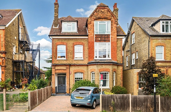 Newlands Park, London, SE26 - Kinleigh Folkard & Hayward