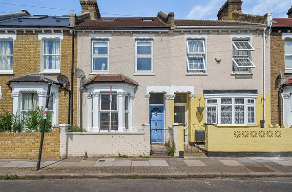 Graveney Road, Tooting, London, SW17 - Kinleigh Folkard & Hayward