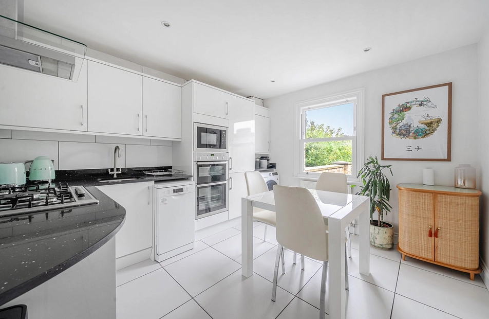 Robinson Road, Colliers Wood, London, SW17 - Kinleigh Folkard & Hayward