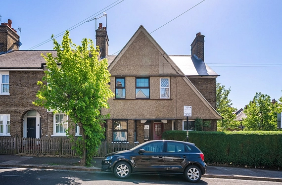 Okeburn Road, Tooting, London, SW17 - Kinleigh Folkard & Hayward