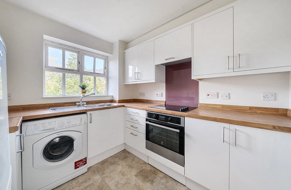 Macmillan Way, London, SW17 - Kinleigh Folkard & Hayward