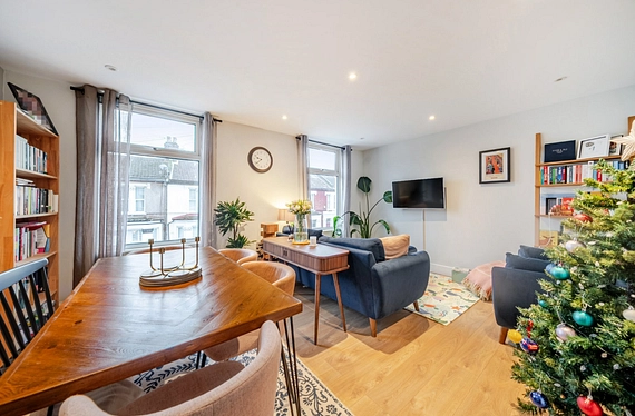 Finborough Road, Tooting, London, SW17 - Kinleigh Folkard & Hayward