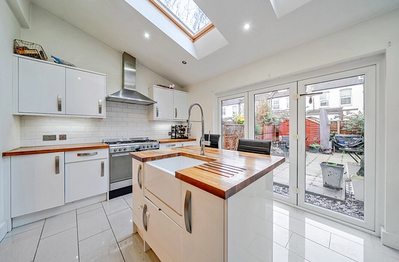 Kenlor Road, Tooting, London, SW17 - Kinleigh Folkard & Hayward