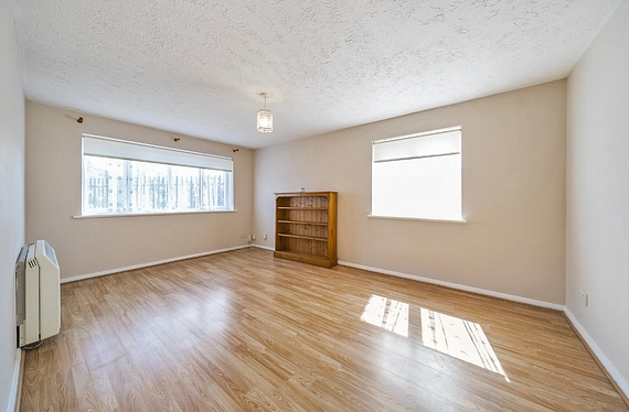 Fairfield Close, Mitcham, CR4 - Kinleigh Folkard & Hayward