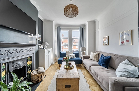 Boundary Road, Colliers Wood, London, SW19 - Kinleigh Folkard & Hayward