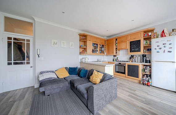 Salterford Road, Tooting, London, SW17 - Kinleigh Folkard & Hayward