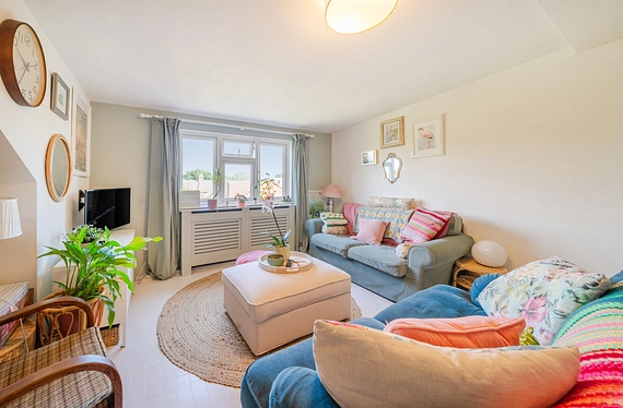 Courtney Road, Colliers Wood, London, SW19 - Kinleigh Folkard & Hayward
