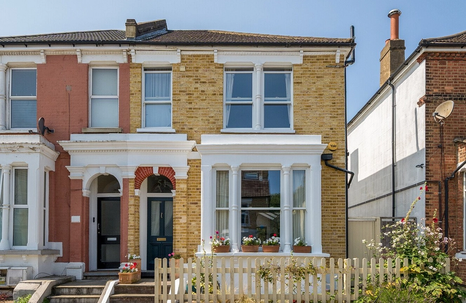 Thurlestone Road, London, SE27 - Kinleigh Folkard & Hayward