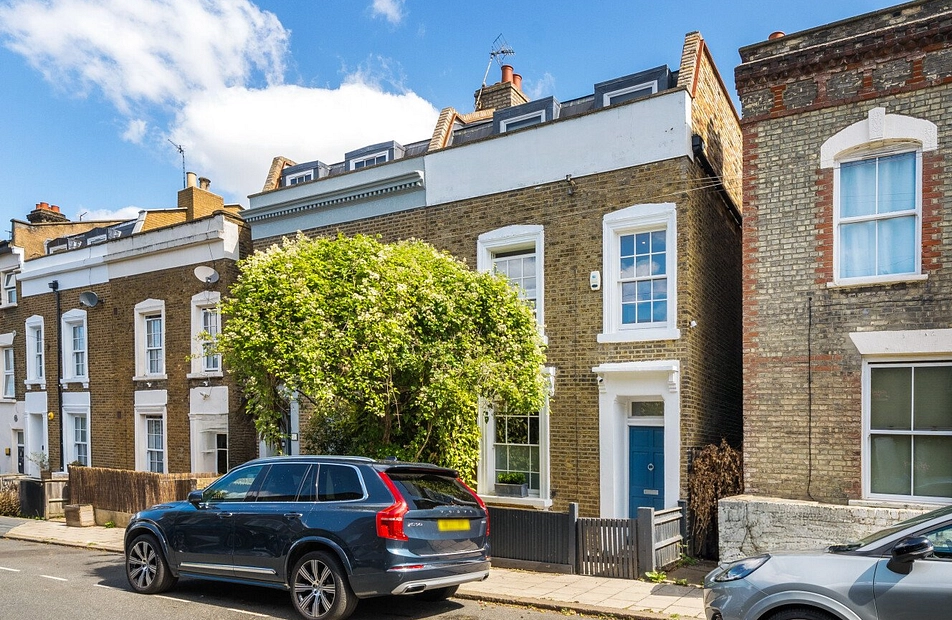 Birkbeck Place, West Dulwich, London, SE21 - Kinleigh Folkard & Hayward