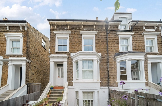 Martell Road, West Dulwich, London, SE21 - Kinleigh Folkard & Hayward