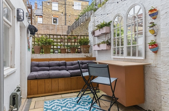 Messina Avenue, West Hampstead, London, NW6 - Kinleigh Folkard & Hayward