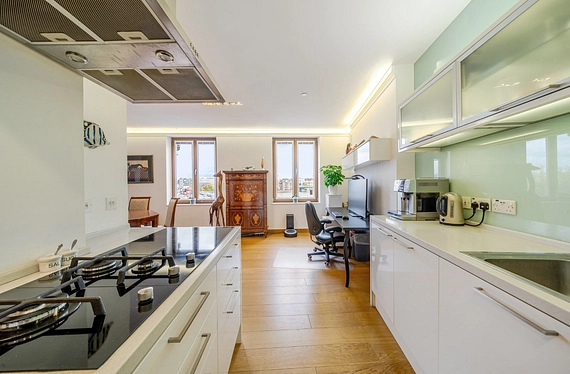 Putney High Street, Putney, London, SW15 - Kinleigh Folkard & Hayward