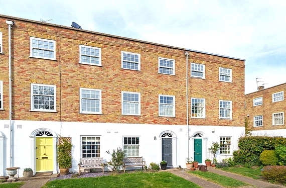 Egliston Mews, Putney, London, SW15 - Kinleigh Folkard & Hayward