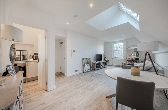 Sheen Lane, Putney, London, SW14 - Kinleigh Folkard & Hayward