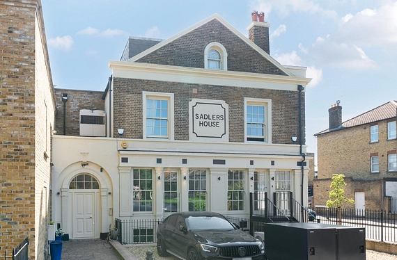 Lower Richmond Road, London, SW15 - Kinleigh Folkard & Hayward