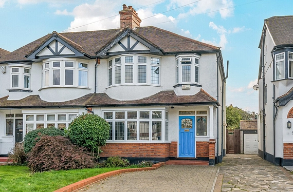 Wickham Chase, West Wickham, Kent, BR4 - Kinleigh Folkard & Hayward