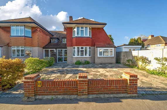 Shirley Way, Shirley, Croydon, Surrey, CR0 - Kinleigh Folkard & Hayward