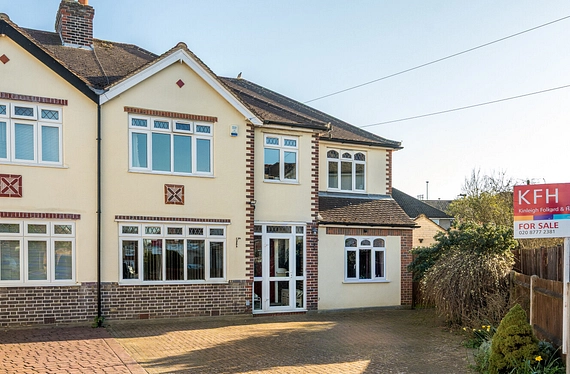 Manor Park Close, West Wickham, Kent, BR4 - Kinleigh Folkard & Hayward