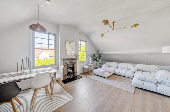 Vineyard Hill Road, Wimbledon, London, SW19 - Kinleigh Folkard & Hayward