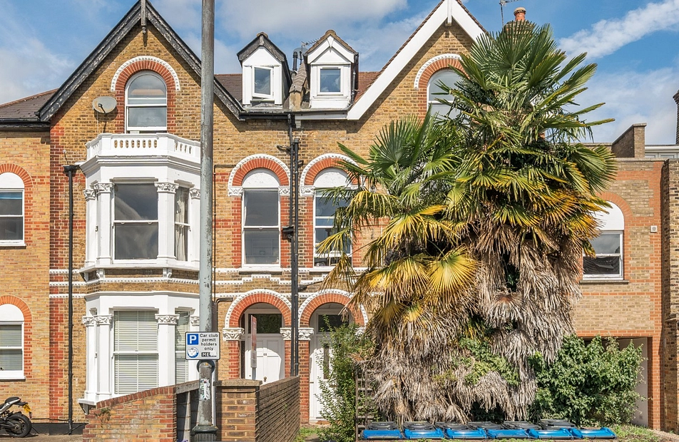 Queens Road, Wimbledon, London, SW19 - Kinleigh Folkard & Hayward