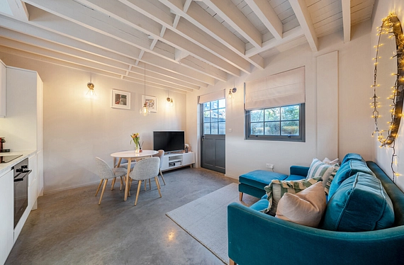 Kingston Road, Wimbledon, London, SW19 - Kinleigh Folkard & Hayward