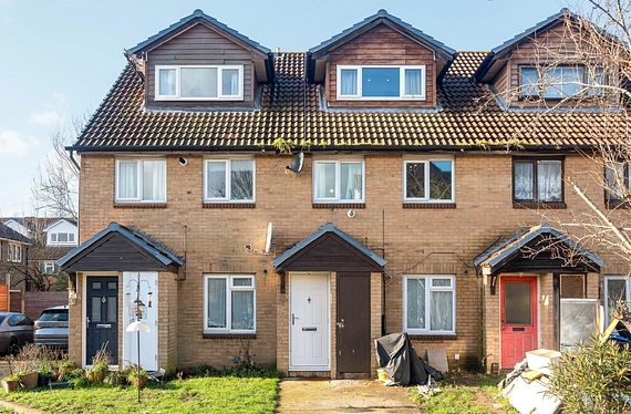 Sutherland Drive, Wimbledon, London, SW19 - Kinleigh Folkard & Hayward