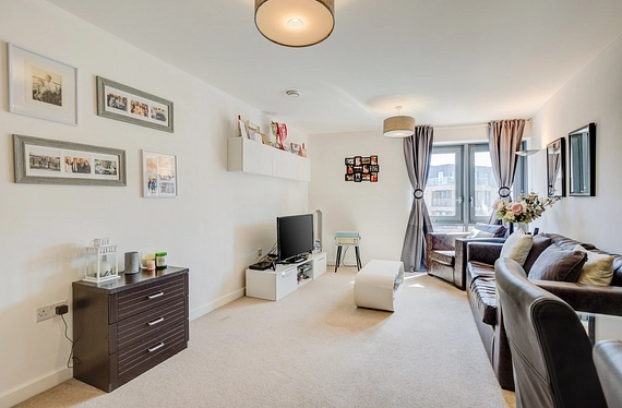 Uxbridge Road, Acton, London, W3 - Kinleigh Folkard & Hayward
