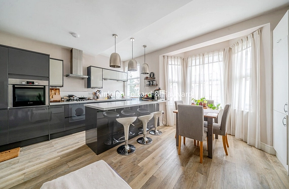 Willcott Road, London, W3 - Kinleigh Folkard & Hayward