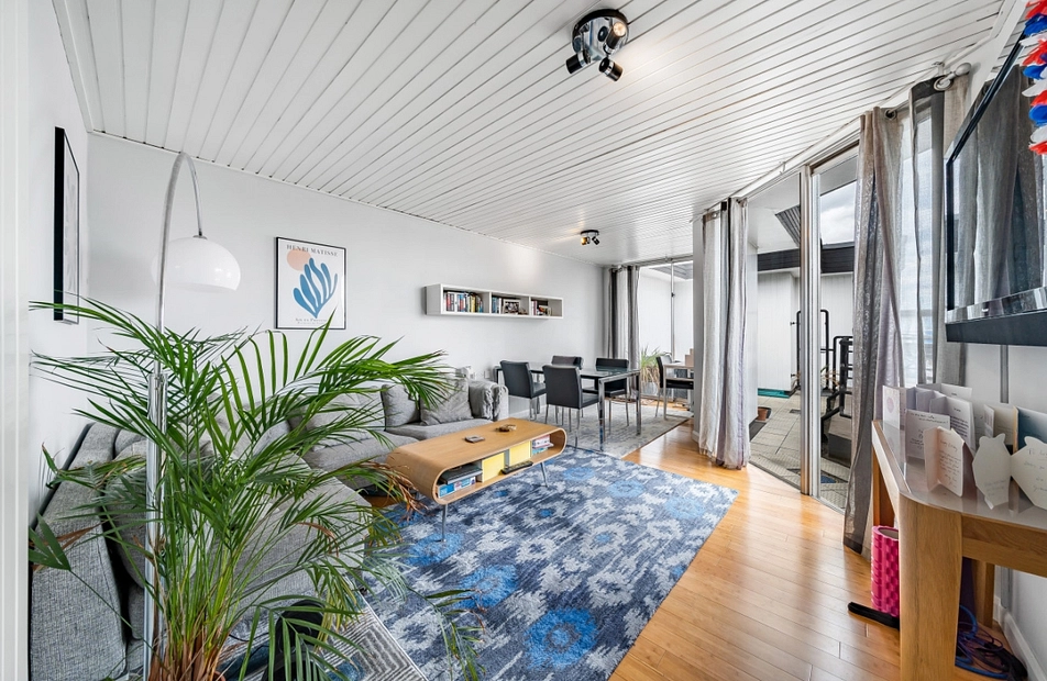 Nightingale Lane, London, SW12 - Kinleigh Folkard & Hayward