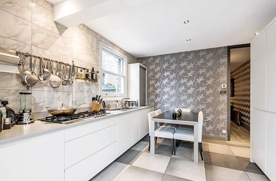 Emmanuel Road, London, SW12 - Kinleigh Folkard & Hayward