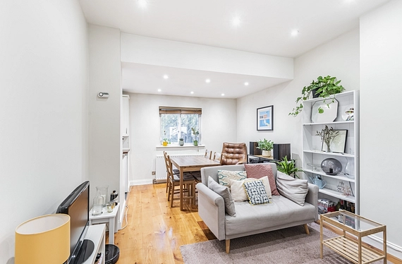 Fernlea Road, Balham, London, SW12 - Kinleigh Folkard & Hayward