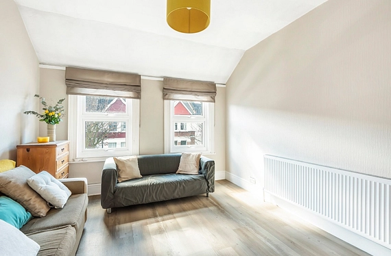 Oakmead Road, Balham, London, SW12 - Kinleigh Folkard & Hayward