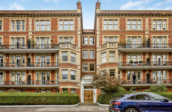Prince Of Wales Drive, Battersea, London, SW11 - Kinleigh Folkard & Hayward