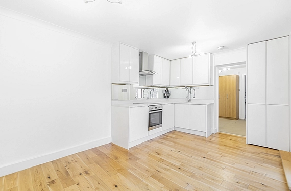 Battersea Rise, London, SW11 - Kinleigh Folkard & Hayward