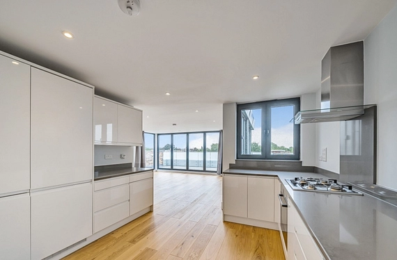 St. John's Hill, London, SW11 - Kinleigh Folkard & Hayward
