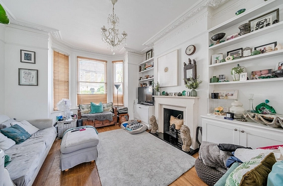 Broomwood Road, Battersea, London, SW11 - Kinleigh Folkard & Hayward