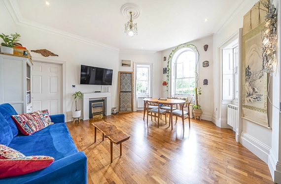 Clapham Common North Side, London, SW4 - Kinleigh Folkard & Hayward