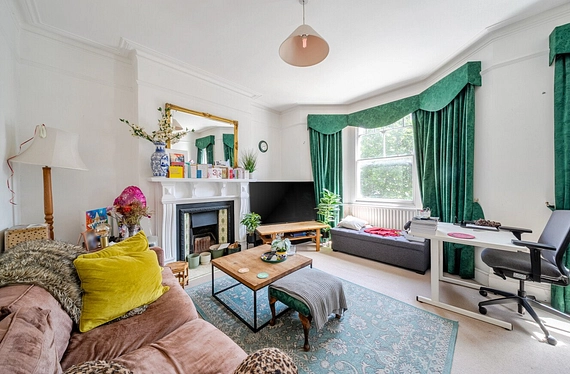 Wakehurst Road, Battersea, London, SW11 - Kinleigh Folkard & Hayward