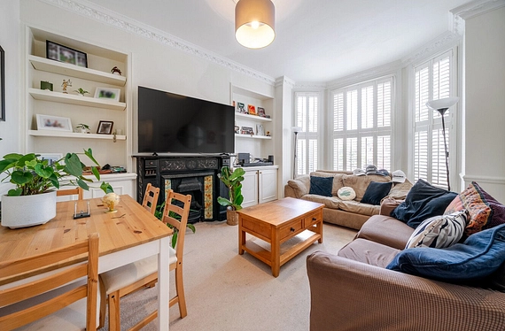 Vardens Road, London, SW11 - Kinleigh Folkard & Hayward