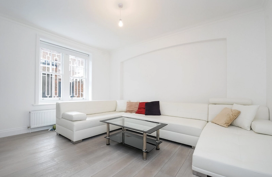 Park Walk, Chelsea, London, SW10 - Kinleigh Folkard & Hayward