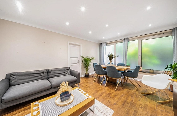 Queensborough Mews, Bayswater, London, W2 - Kinleigh Folkard & Hayward