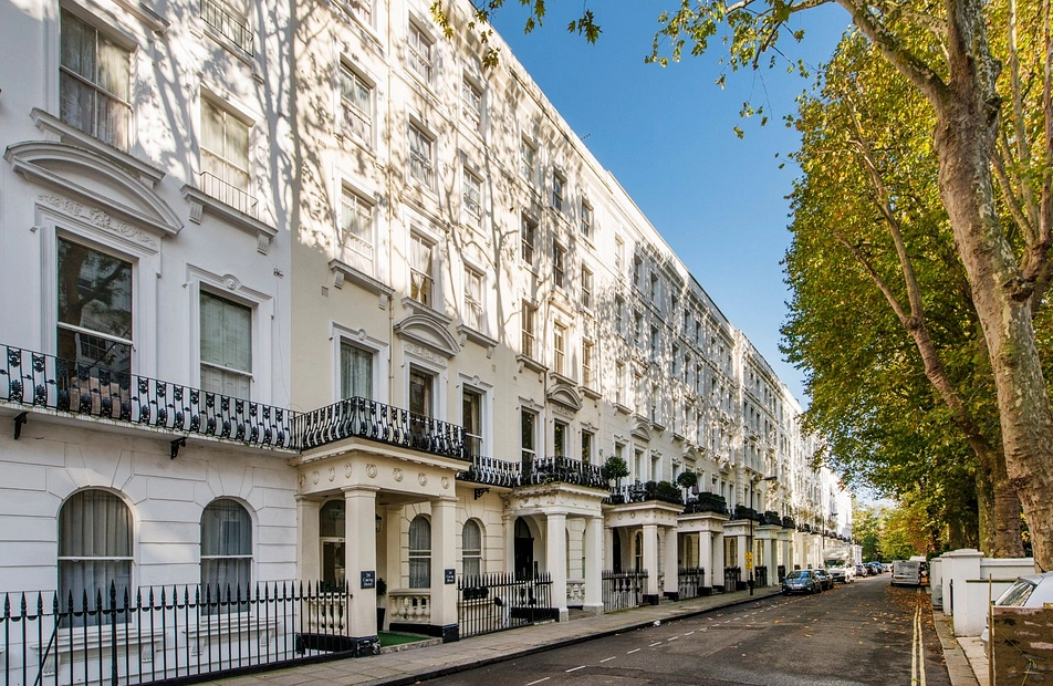 Craven Hill Gardens, London, W2 - Kinleigh Folkard & Hayward