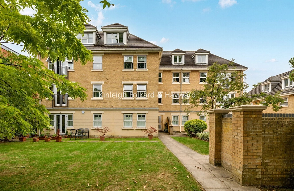 The Avenue, Beckenham, Kent, BR3 - Kinleigh Folkard & Hayward